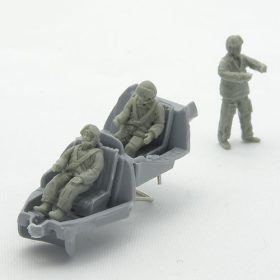 Armory 1/72 Soviet helicopter crew (modern) AR F7205