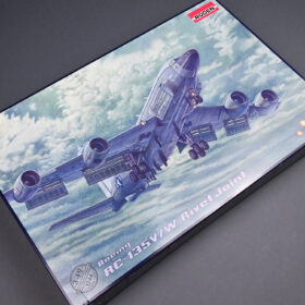 Roden Boeing RC-135V/W Rivet Joint (1/144) RD-349