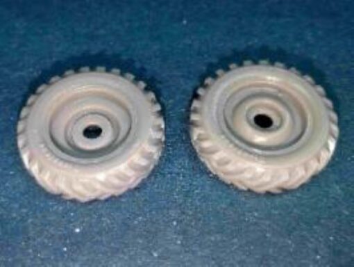 Minor 1/35 6,00x16 Ground Grip early spare wheels for Jeep & Bantam BRC-40 353028