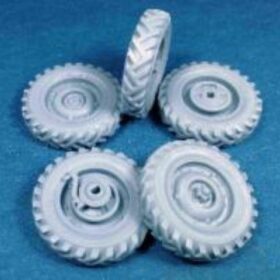 Minor 1/24 Firestone Ground Grip wheels for Jeep (Italeri) 248011