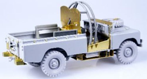 Minor 1/35 1980 Rodhesian mine protected Land Rover conversion. for Italeri kits. Agila operation decals. - Image 6